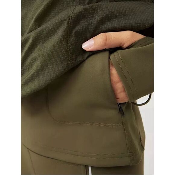 Outdoor Voices Frostknit Pullover Hoodie in Olive Green NEW Size Small - Picture 3 of 13